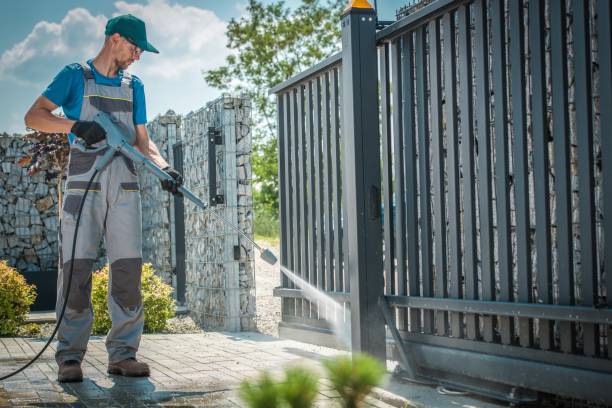 Best Pool Deck Cleaning  in Fairland, OK
